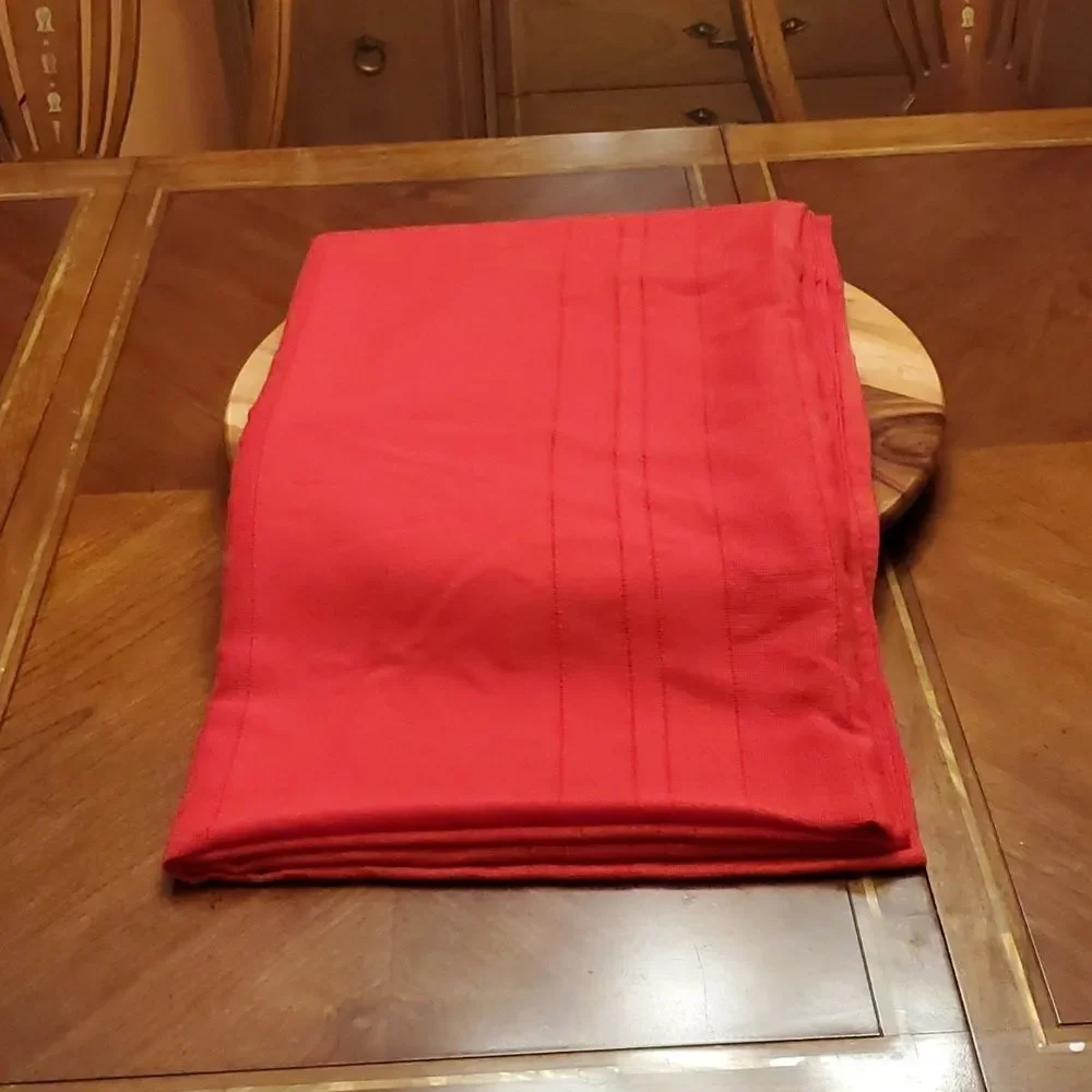 Red Tablecloth 82